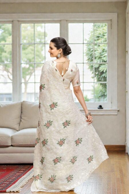 Cutwork Shiffon Saree w Blouse