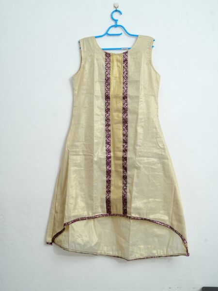 Tissue Sleeveless Kurti