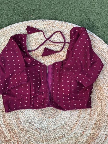 Readymade blouse Medium size